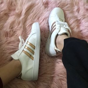 NEVER WORN ADIDAS SUPERSTARS 🦋